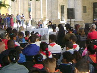 Publico presentacion La Edad de Oro
